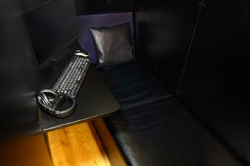 ゆったり（ベンチシート）席